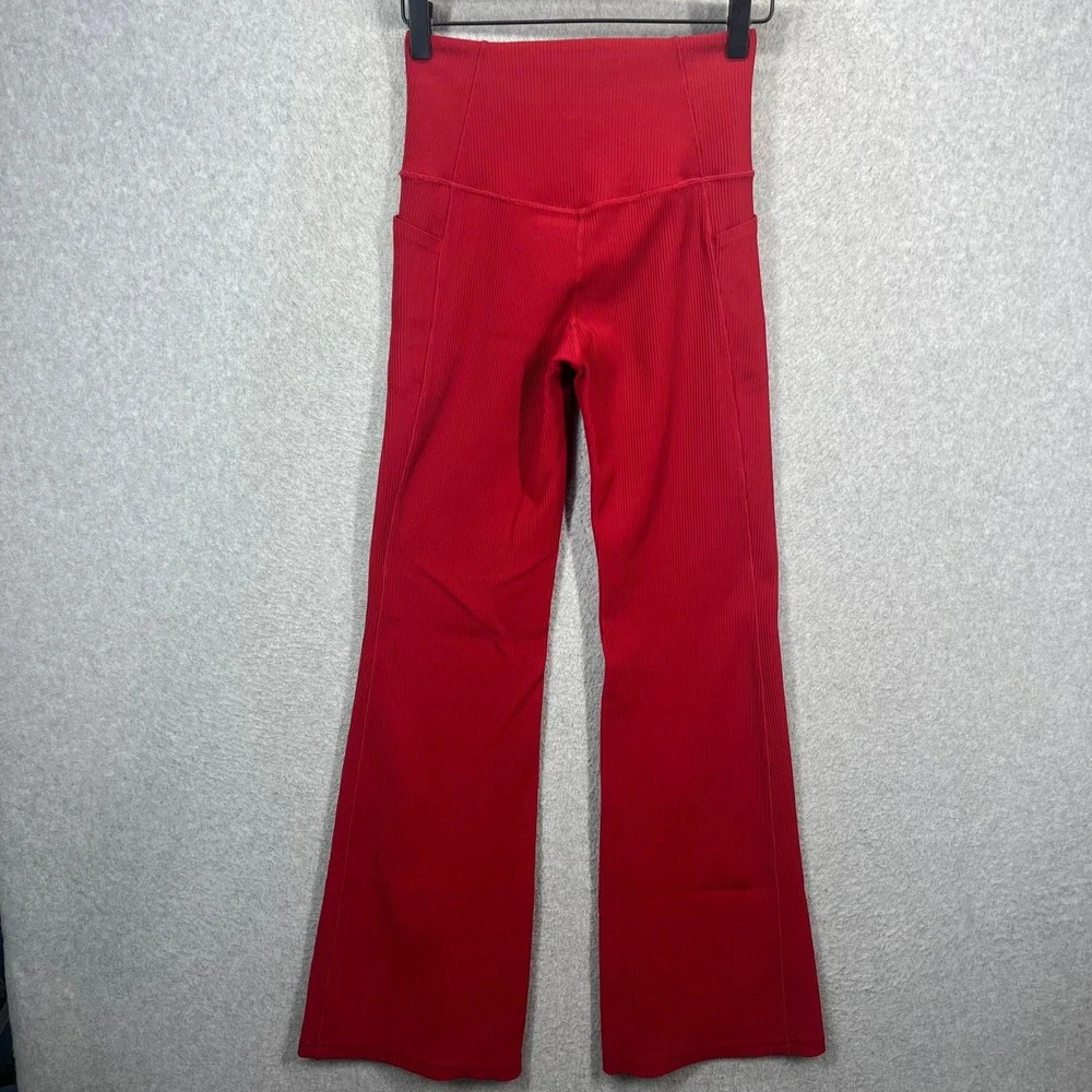 Athleta Salutation Stash Rib Flare Women XS Red Ribbed High Rise Yoga Leggings‎